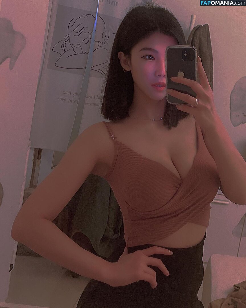 https: / zeng.zzzz Nu OnlyFans  Photo fuitée #3