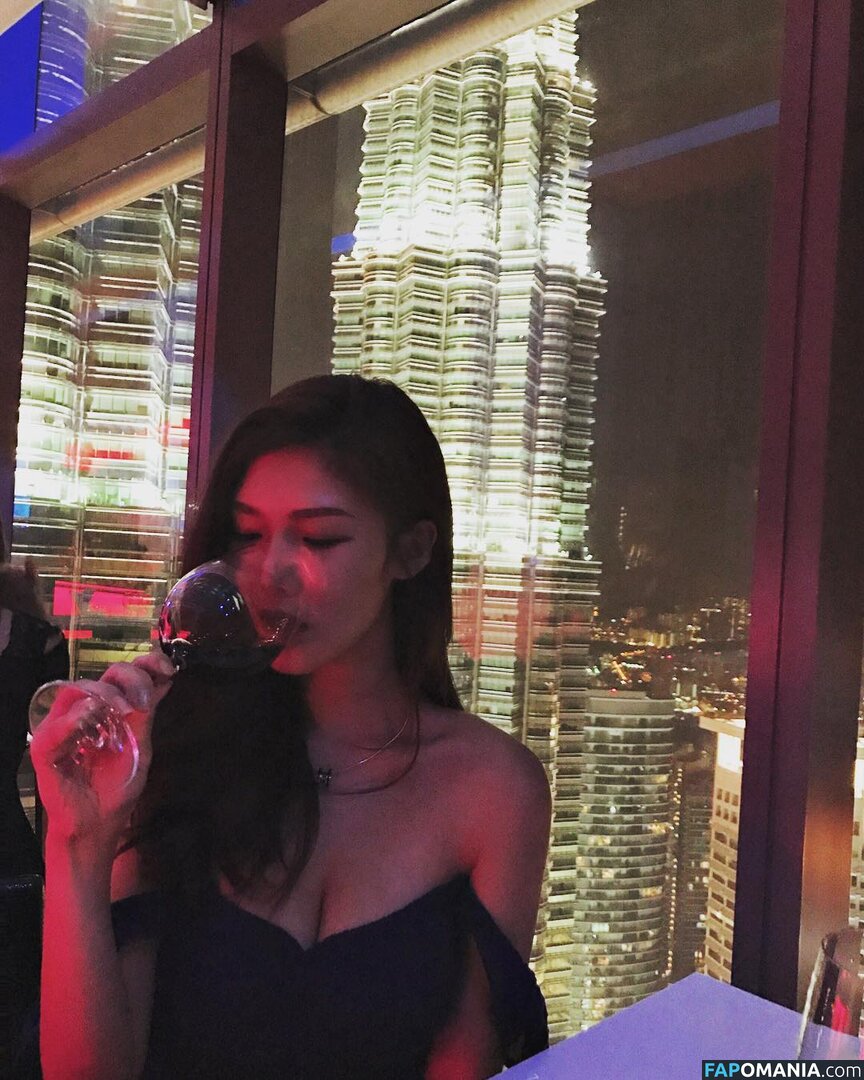 https: / zeng.zzzz Nu OnlyFans  Photo fuitée #6