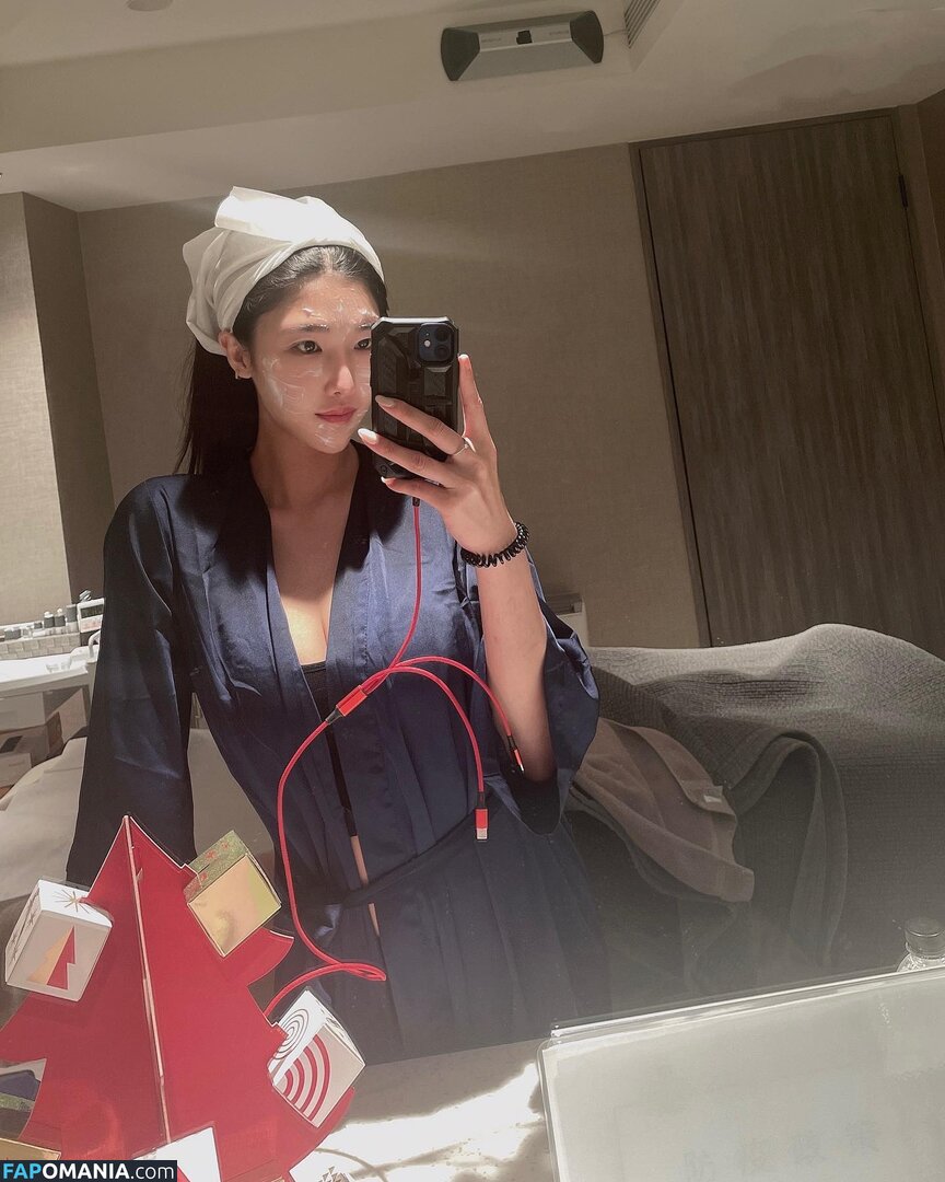 https: / zeng.zzzz Nu OnlyFans  Photo fuitée #10