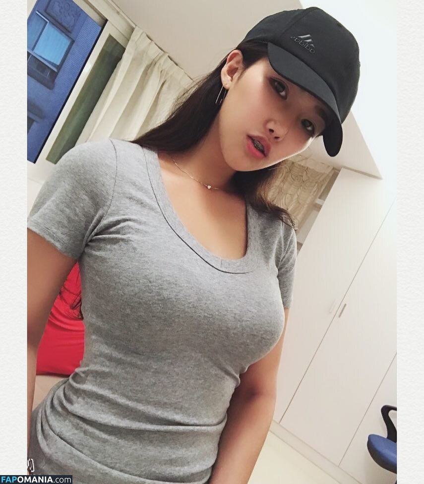 https: / zeng.zzzz Nu OnlyFans  Photo fuitée #19