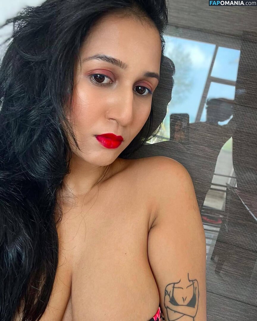 Sewwandi Pathirana / Zewwandi / _zewwandi_ Nu OnlyFans  Photo fuitée #3