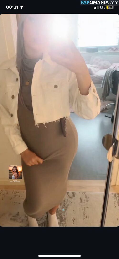 Zeynohijabi Nu OnlyFans  Photo fuitée #7
