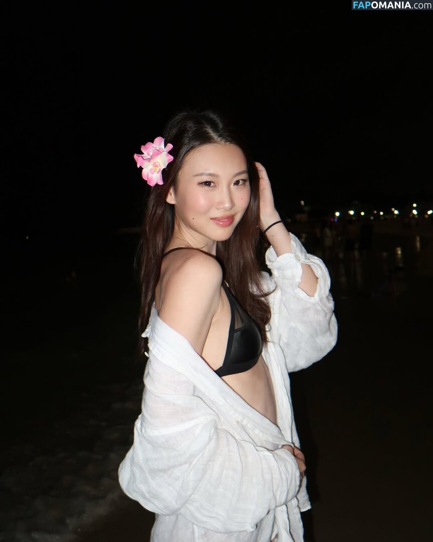 Zhangsta.io Nu OnlyFans  Photo fuitée #8