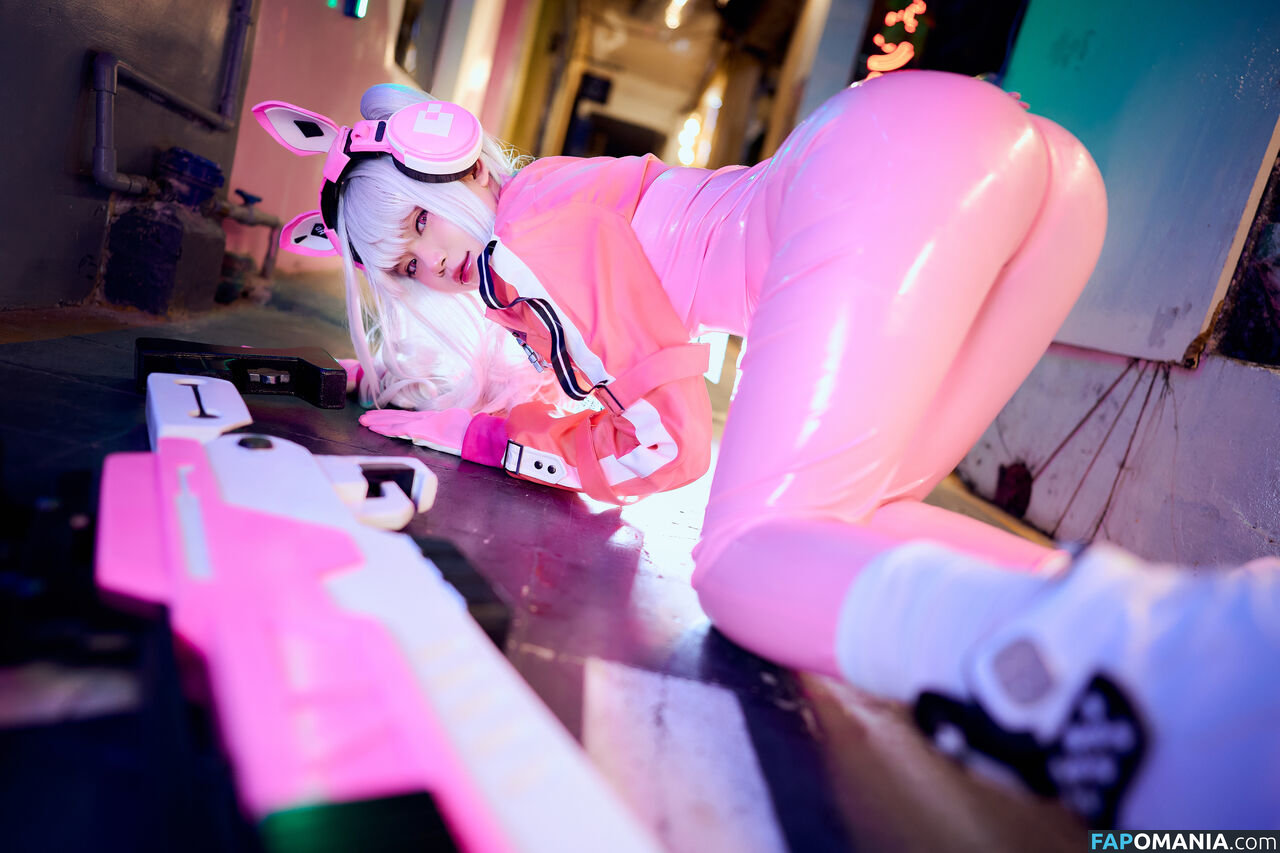 ZinieQ / zinie / zinieq_cosplayer / 𝐙𝐢𝐧𝐢𝐞𝐐 Nu OnlyFans  Photo fuitée #28