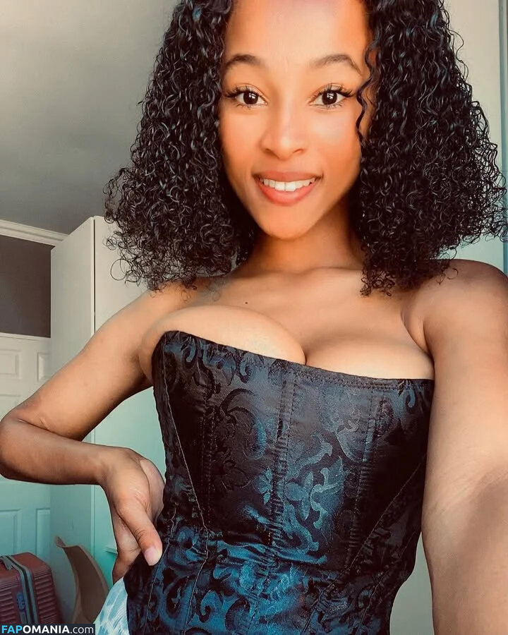 Zizipho Ondiswa / majokwenizizipho / zizipho_majokweni Nu OnlyFans  Photo fuitée #9