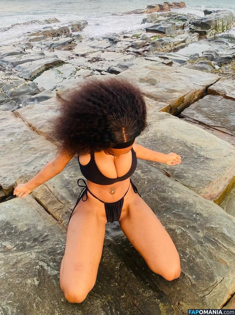 Zizipho Ondiswa / majokwenizizipho / zizipho_majokweni Nu OnlyFans  Photo fuitée #19