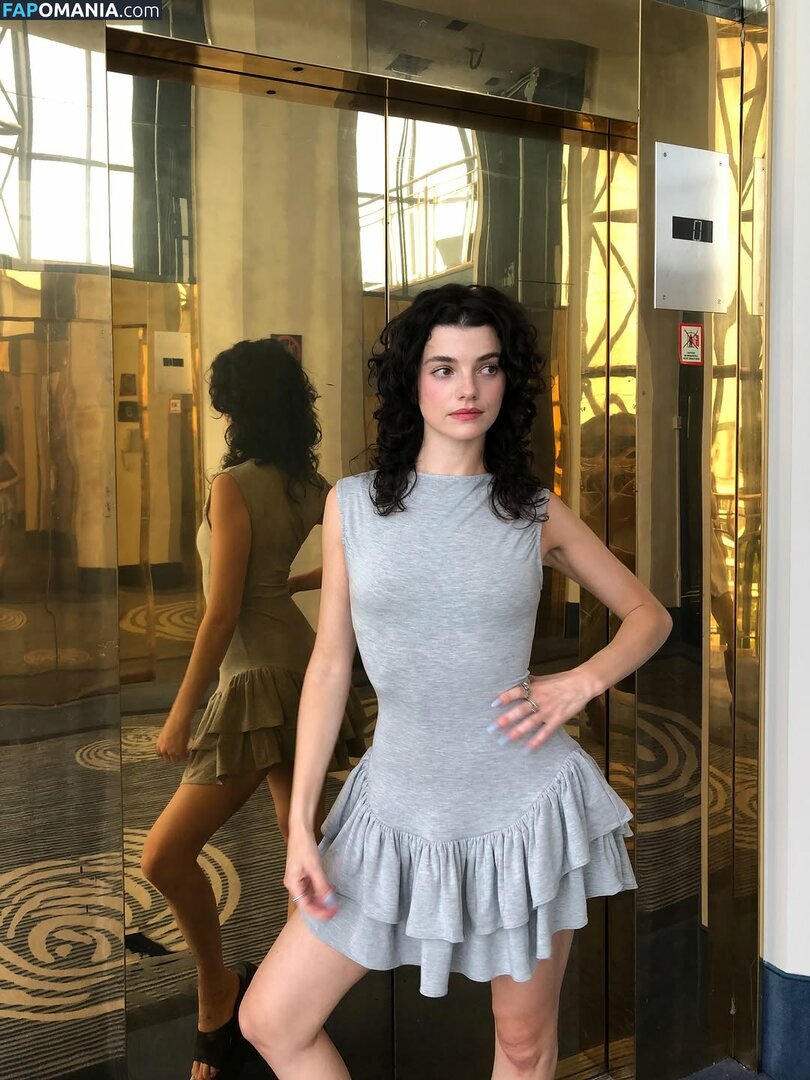 Zoe Steiner / https: / zoesteiner / zoesteiner2 Nu OnlyFans  Photo fuitée #1