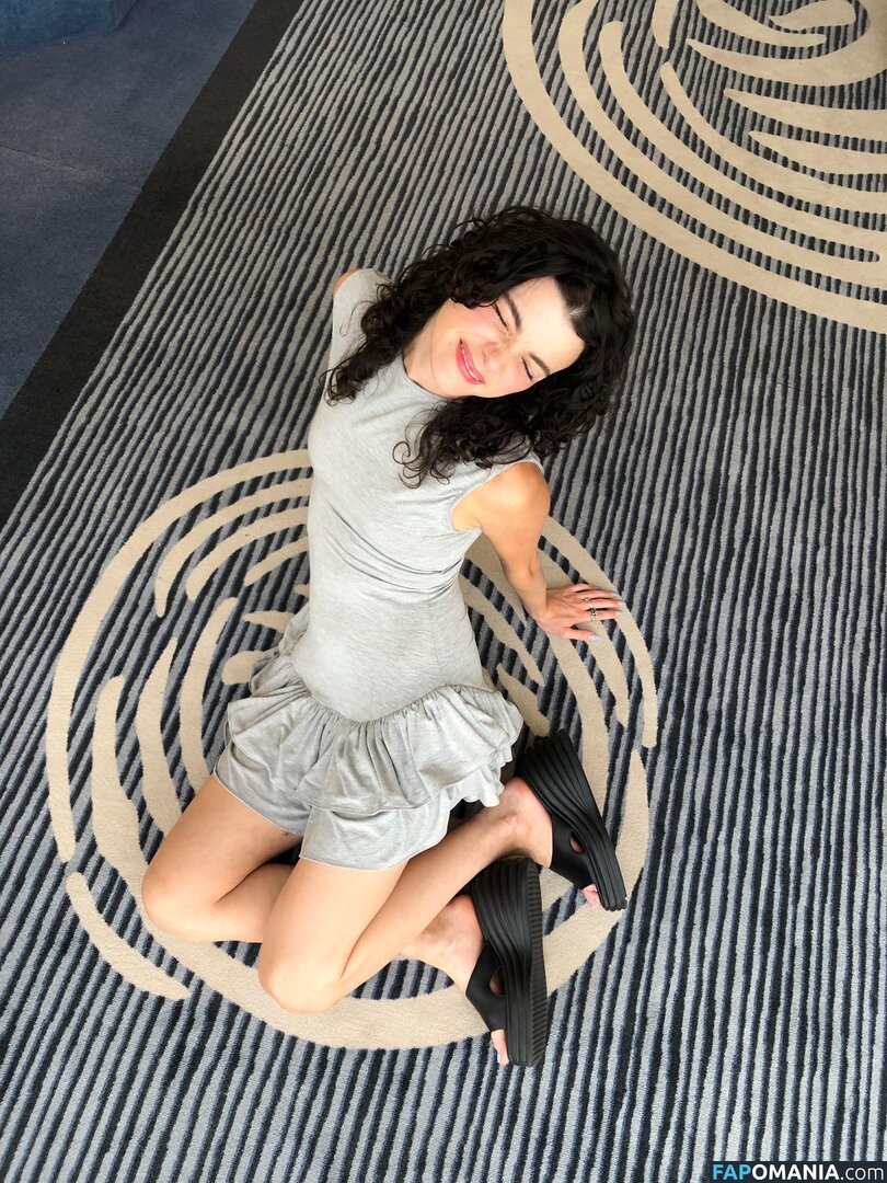 Zoe Steiner / https: / zoesteiner / zoesteiner2 Nu OnlyFans  Photo fuitée #10
