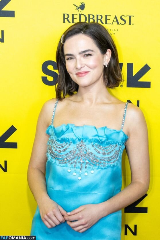 Zoey Deutch / zoeydeutch Nu OnlyFans  Photo fuitée #379