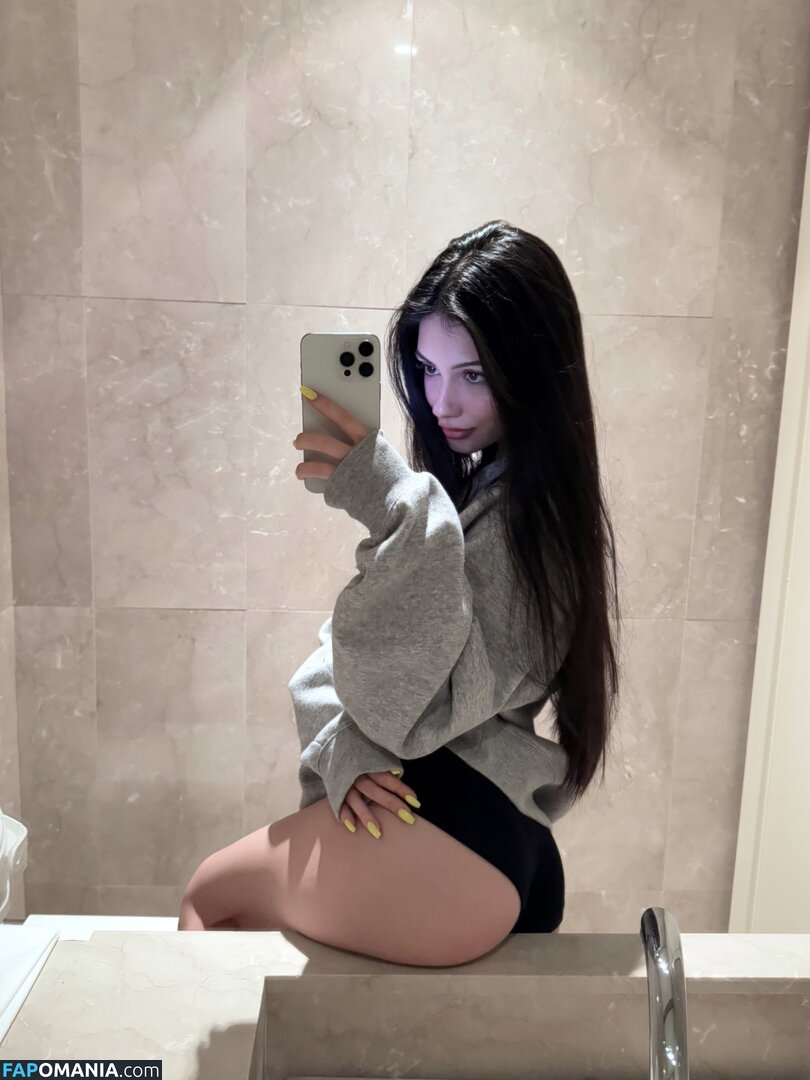 Zydcrey / zeydcarey / zydneyc_15 Nu OnlyFans  Photo fuitée #5
