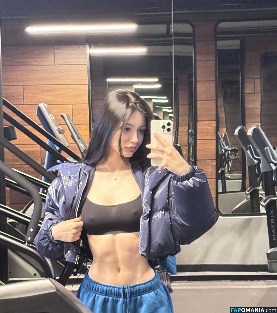 Zydcrey / zeydcarey / zydneyc_15 Nu OnlyFans  Photo fuitée #16